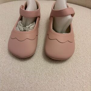 Classic Mary Jane Kids Dress Shoes in Blush Pink